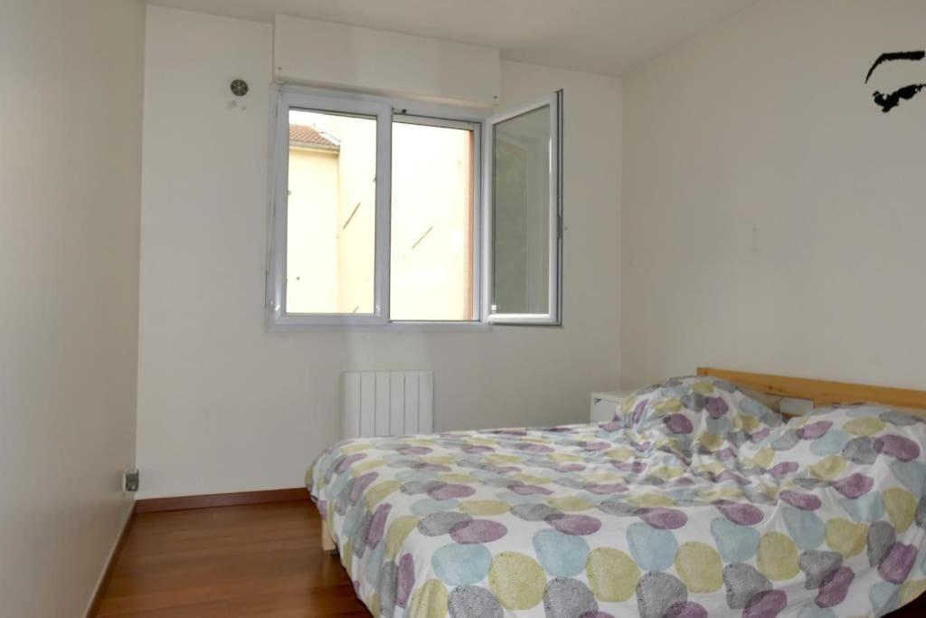Appartement F3, 2 Chambres 이브리쉬르센 외부 사진